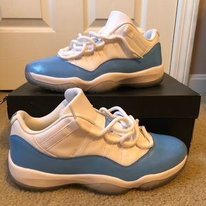Men’s Air Jordan 11 Low Retro Carolina